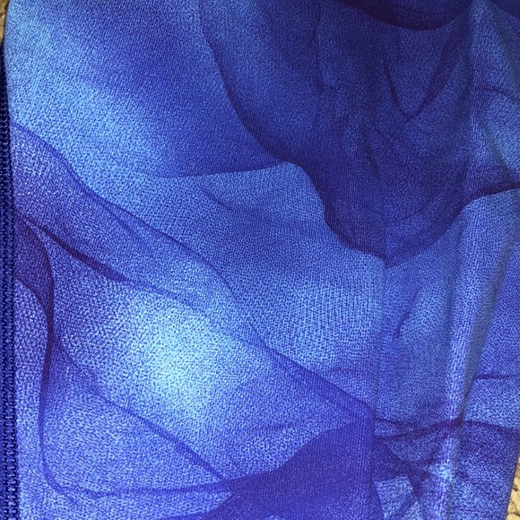 lululemon leggings - Picture 2 of 4